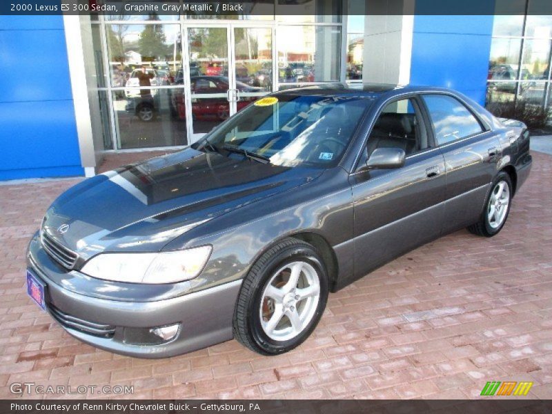 Front 3/4 View of 2000 ES 300 Sedan