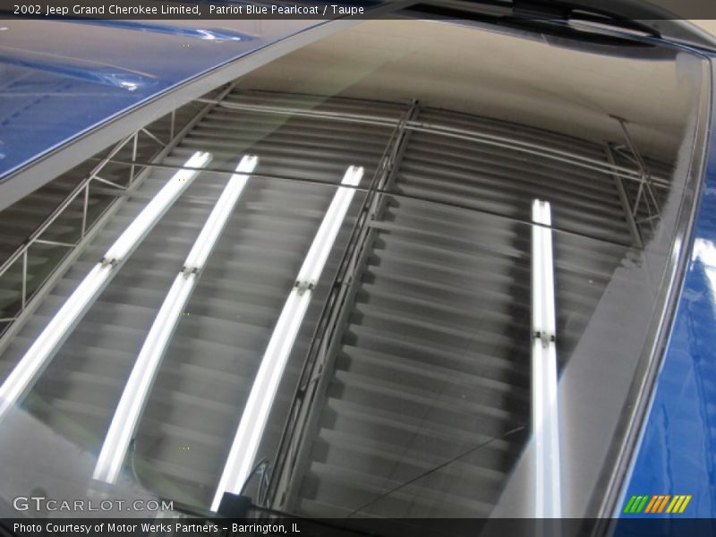 Patriot Blue Pearlcoat / Taupe 2002 Jeep Grand Cherokee Limited