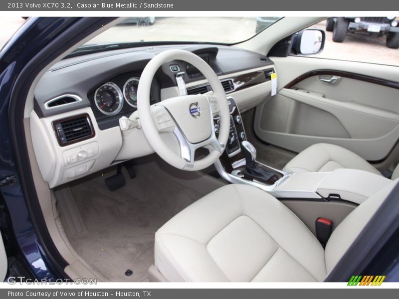 Sandstone Interior - 2013 XC70 3.2 