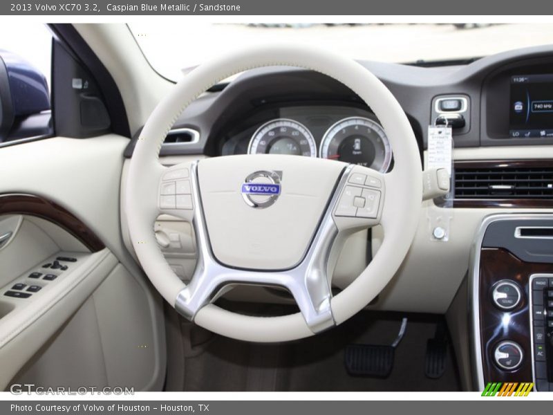  2013 XC70 3.2 Steering Wheel