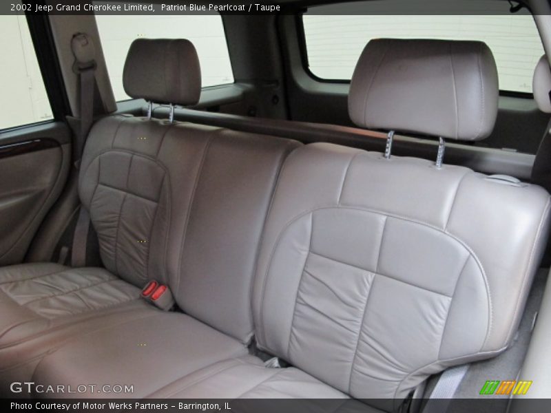 Patriot Blue Pearlcoat / Taupe 2002 Jeep Grand Cherokee Limited