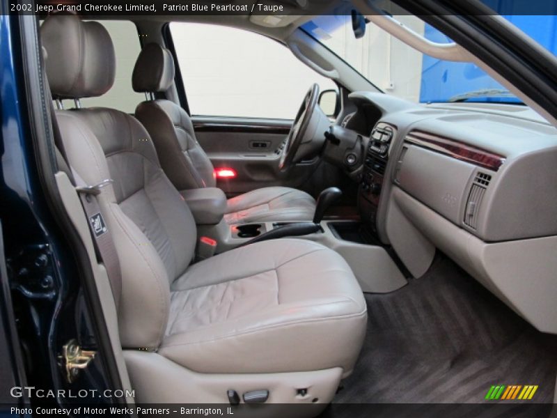 Patriot Blue Pearlcoat / Taupe 2002 Jeep Grand Cherokee Limited
