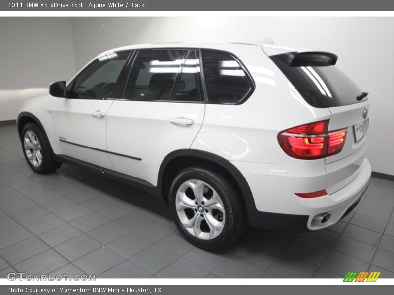 Alpine White / Black 2011 BMW X5 xDrive 35d