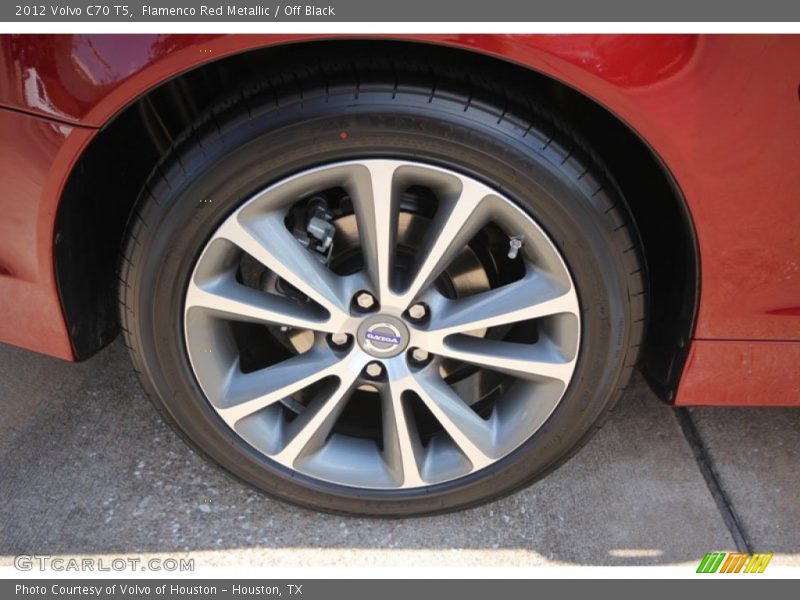 Flamenco Red Metallic / Off Black 2012 Volvo C70 T5