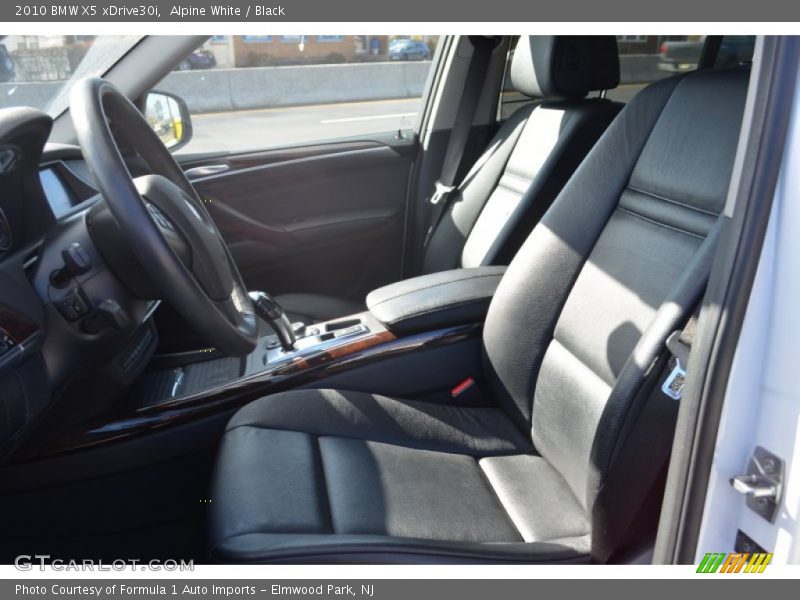 Alpine White / Black 2010 BMW X5 xDrive30i