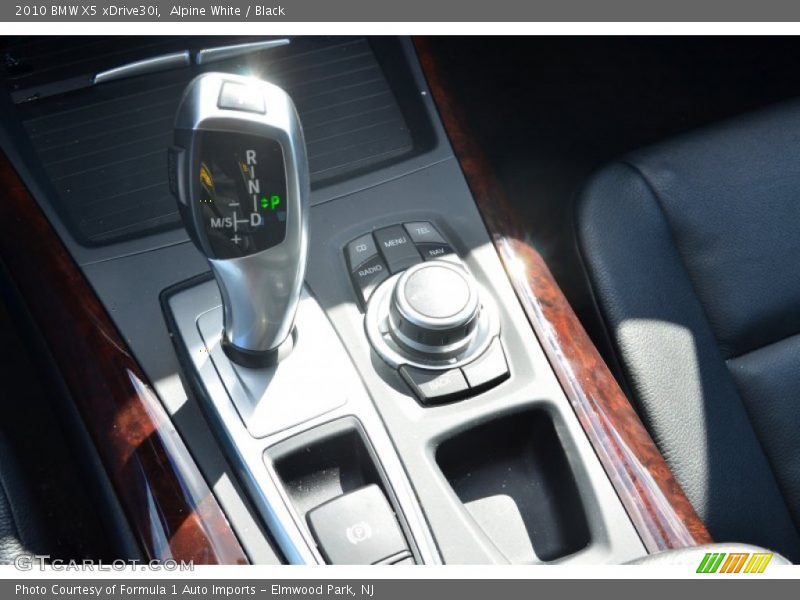 Alpine White / Black 2010 BMW X5 xDrive30i