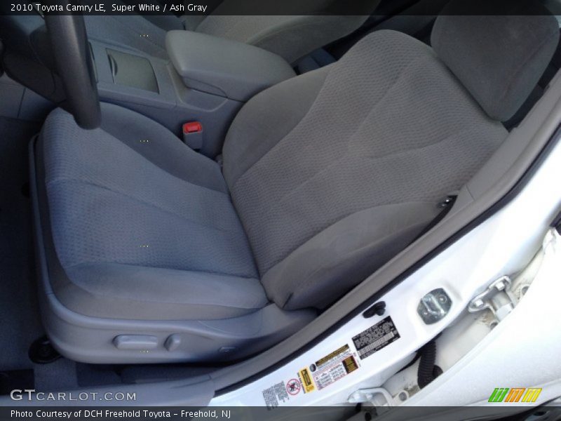 Super White / Ash Gray 2010 Toyota Camry LE