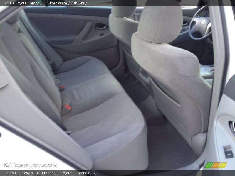 Super White / Ash Gray 2010 Toyota Camry LE