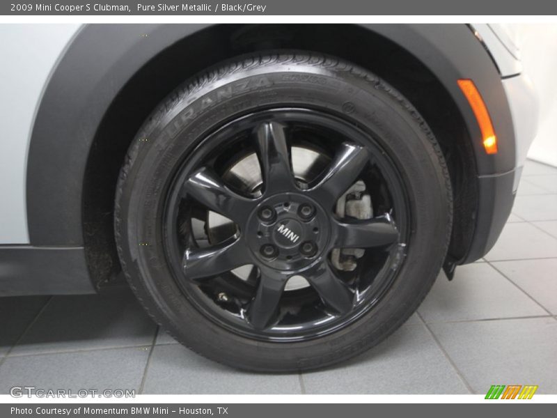 Pure Silver Metallic / Black/Grey 2009 Mini Cooper S Clubman