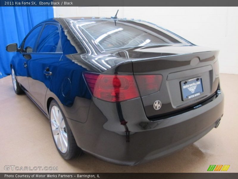 Ebony Black / Black 2011 Kia Forte SX