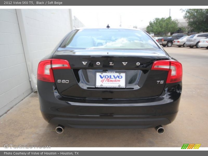 Black / Soft Beige 2012 Volvo S60 T5