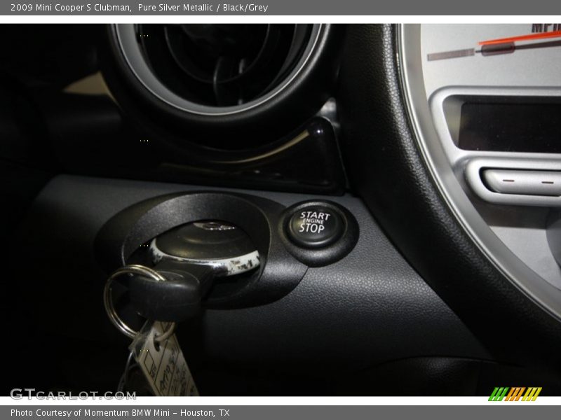 Pure Silver Metallic / Black/Grey 2009 Mini Cooper S Clubman