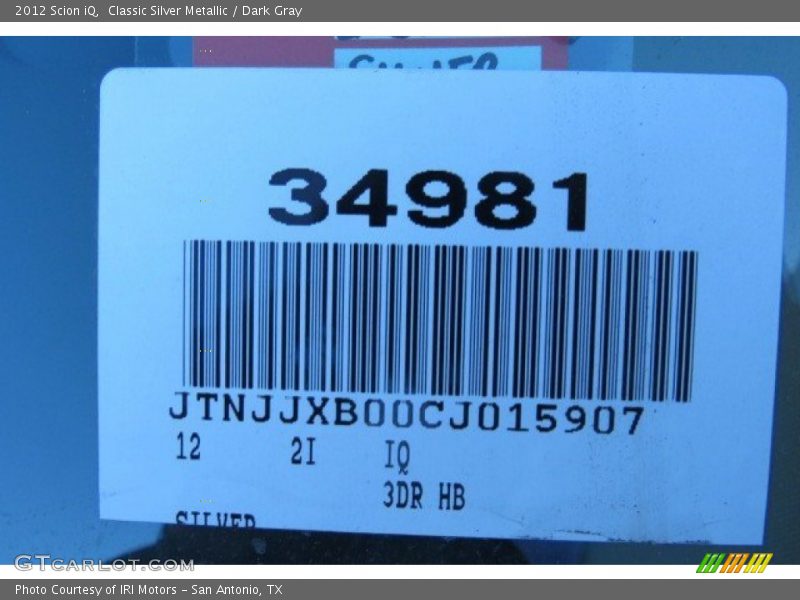 Classic Silver Metallic / Dark Gray 2012 Scion iQ