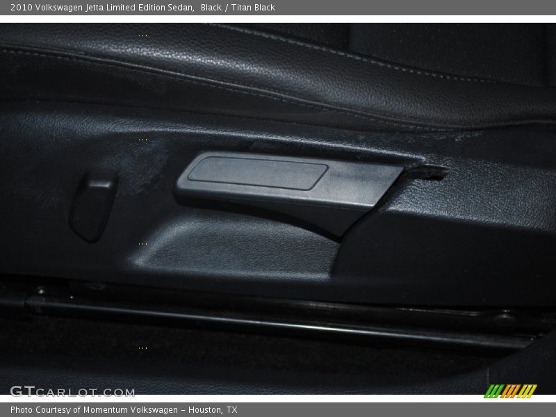 Black / Titan Black 2010 Volkswagen Jetta Limited Edition Sedan