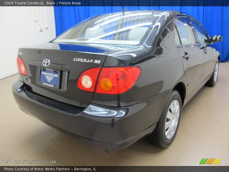 Black / Pebble Beige 2004 Toyota Corolla LE