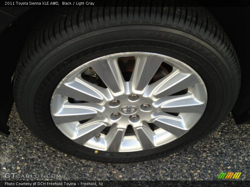 Black / Light Gray 2011 Toyota Sienna XLE AWD