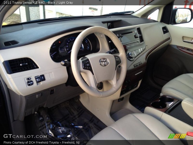 Black / Light Gray 2011 Toyota Sienna XLE AWD