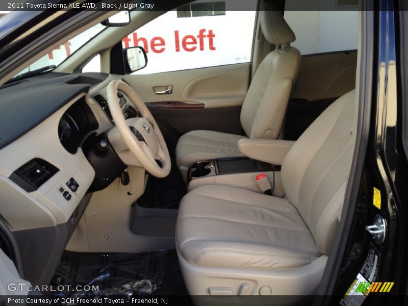 Black / Light Gray 2011 Toyota Sienna XLE AWD