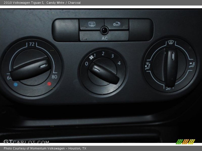 Candy White / Charcoal 2010 Volkswagen Tiguan S
