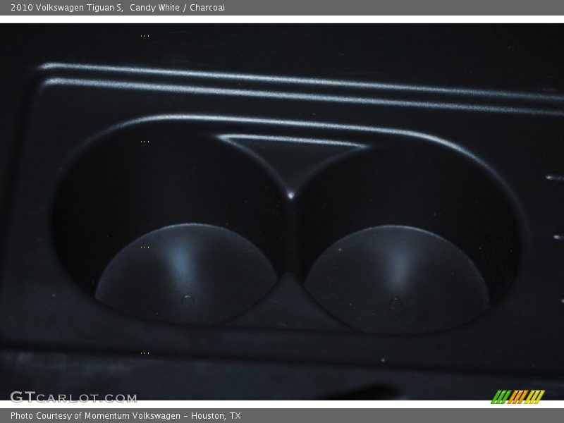 Candy White / Charcoal 2010 Volkswagen Tiguan S
