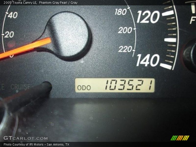 Phantom Gray Pearl / Gray 2005 Toyota Camry LE