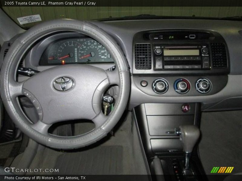 Phantom Gray Pearl / Gray 2005 Toyota Camry LE