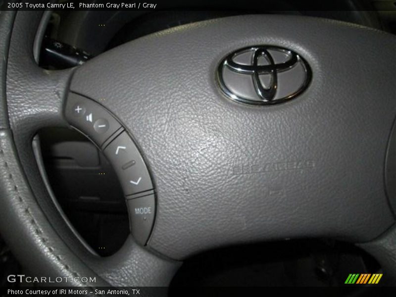 Phantom Gray Pearl / Gray 2005 Toyota Camry LE