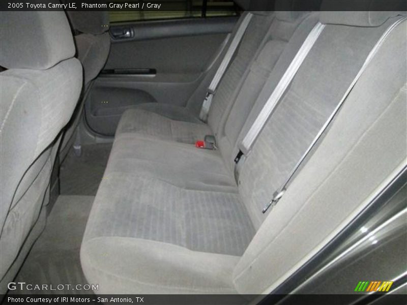Phantom Gray Pearl / Gray 2005 Toyota Camry LE