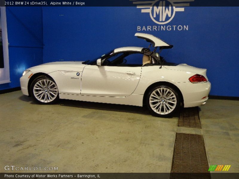 Alpine White / Beige 2012 BMW Z4 sDrive35i