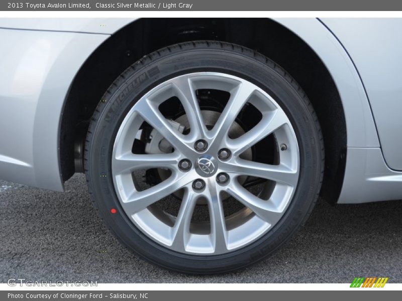 Classic Silver Metallic / Light Gray 2013 Toyota Avalon Limited