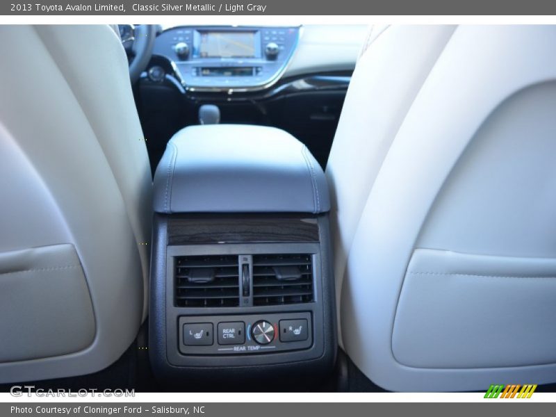 Classic Silver Metallic / Light Gray 2013 Toyota Avalon Limited