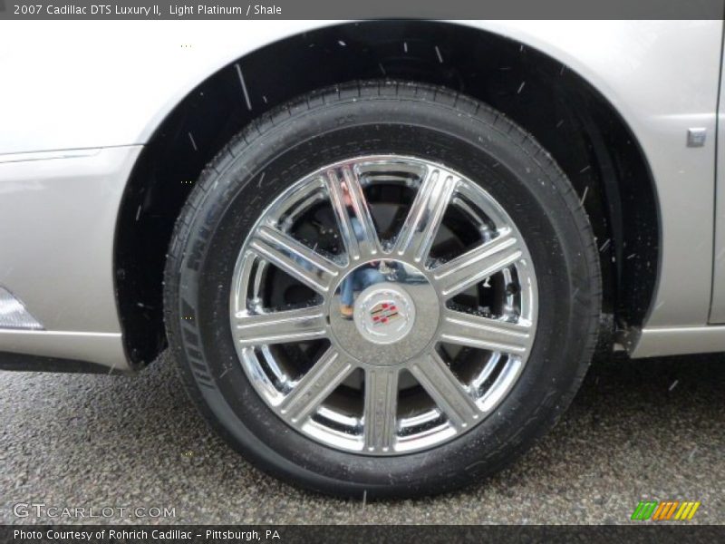 Light Platinum / Shale 2007 Cadillac DTS Luxury II