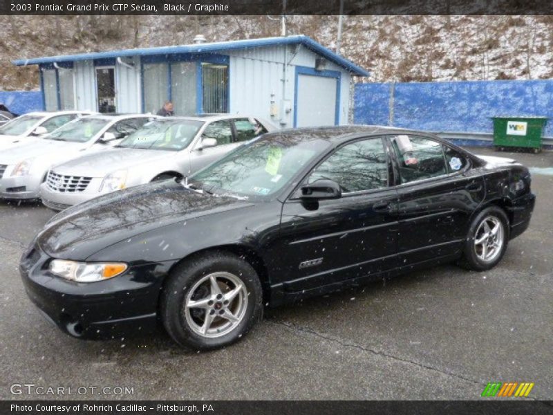 Front 3/4 View of 2003 Grand Prix GTP Sedan