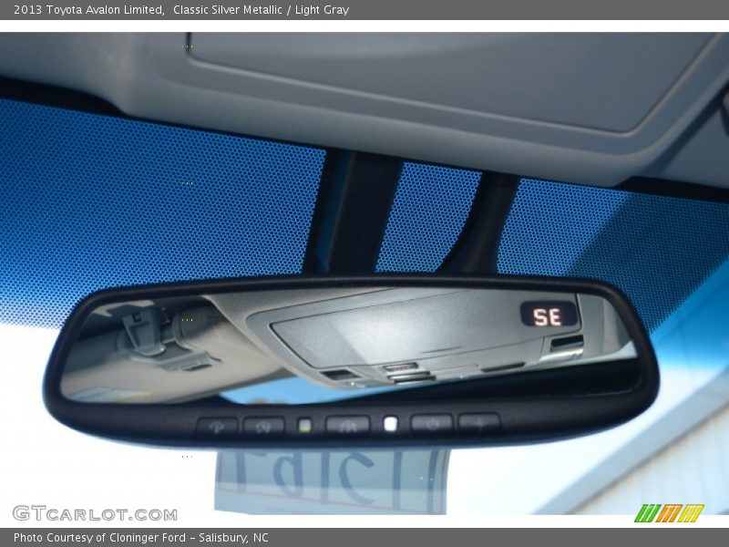 Classic Silver Metallic / Light Gray 2013 Toyota Avalon Limited
