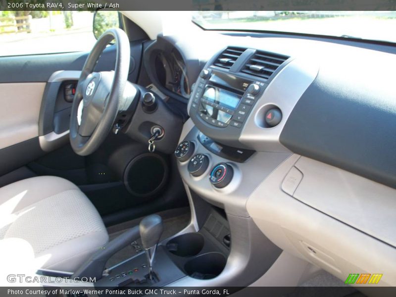 Super White / Ash 2006 Toyota RAV4