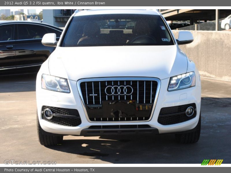 Ibis White / Cinnamon Brown 2012 Audi Q5 3.2 FSI quattro
