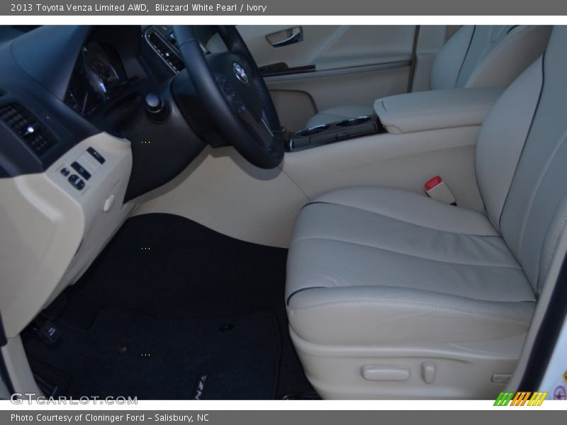 Blizzard White Pearl / Ivory 2013 Toyota Venza Limited AWD