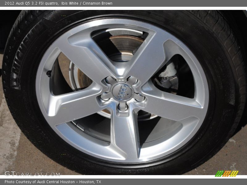 Ibis White / Cinnamon Brown 2012 Audi Q5 3.2 FSI quattro