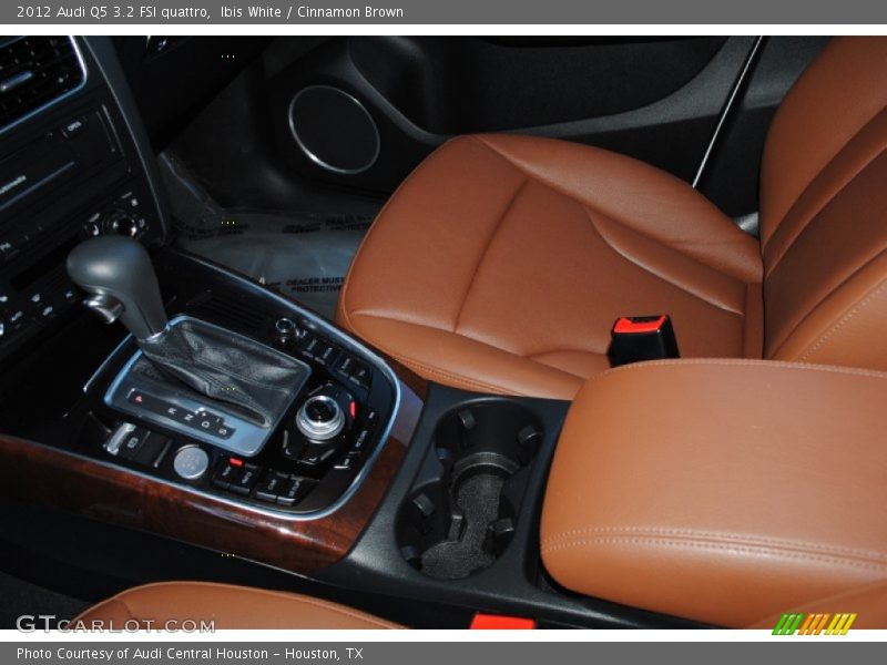 Ibis White / Cinnamon Brown 2012 Audi Q5 3.2 FSI quattro