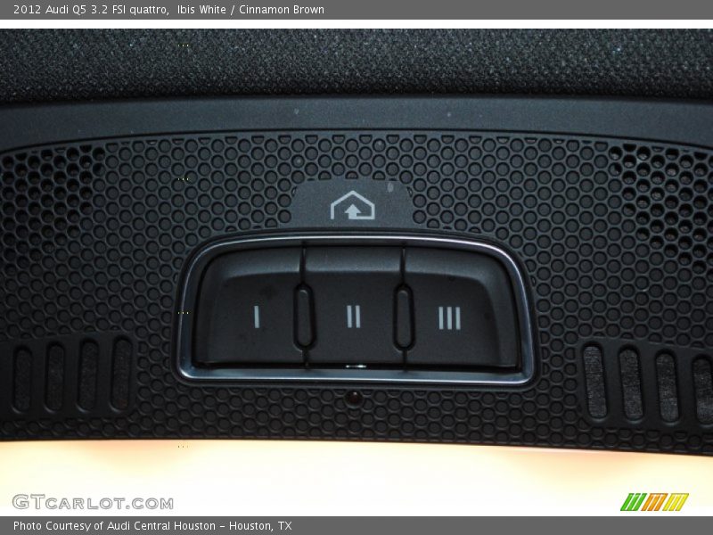 Ibis White / Cinnamon Brown 2012 Audi Q5 3.2 FSI quattro