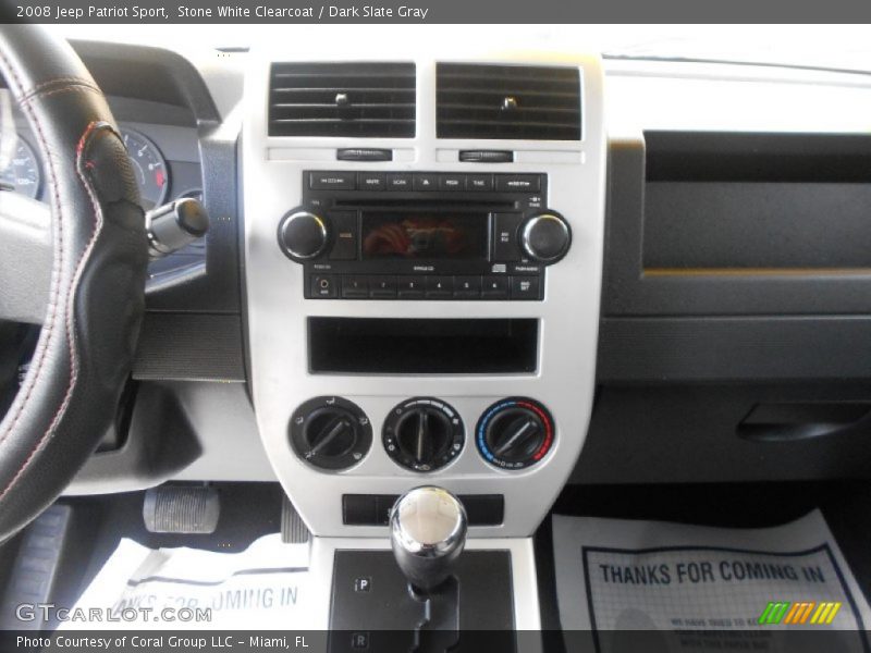 Stone White Clearcoat / Dark Slate Gray 2008 Jeep Patriot Sport