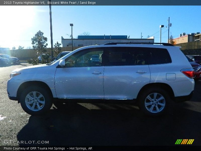 Blizzard White Pearl / Sand Beige 2013 Toyota Highlander V6