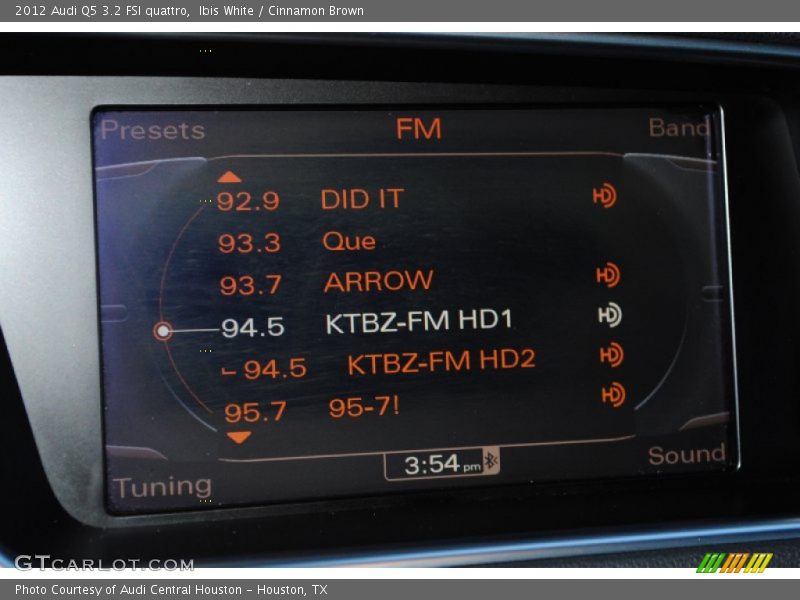 Ibis White / Cinnamon Brown 2012 Audi Q5 3.2 FSI quattro