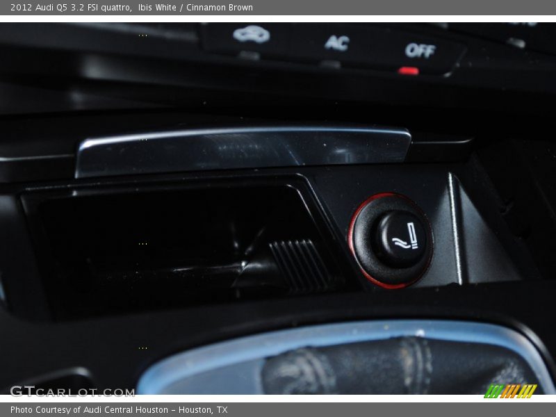 Ibis White / Cinnamon Brown 2012 Audi Q5 3.2 FSI quattro