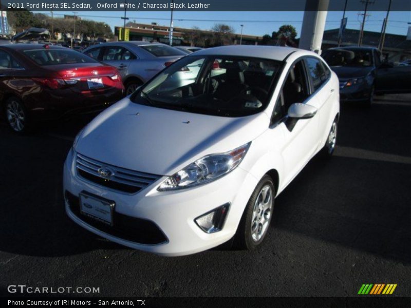 Oxford White / Charcoal Black Leather 2011 Ford Fiesta SEL Sedan