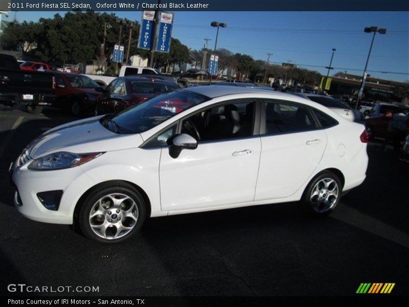 Oxford White / Charcoal Black Leather 2011 Ford Fiesta SEL Sedan