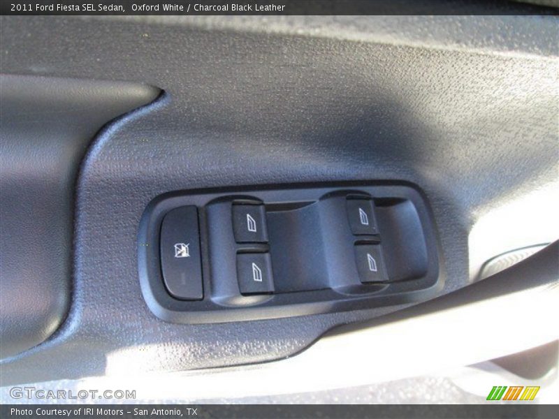 Oxford White / Charcoal Black Leather 2011 Ford Fiesta SEL Sedan