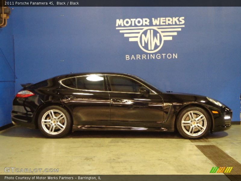 Black / Black 2011 Porsche Panamera 4S