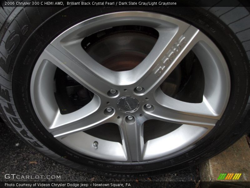 Brilliant Black Crystal Pearl / Dark Slate Gray/Light Graystone 2006 Chrysler 300 C HEMI AWD