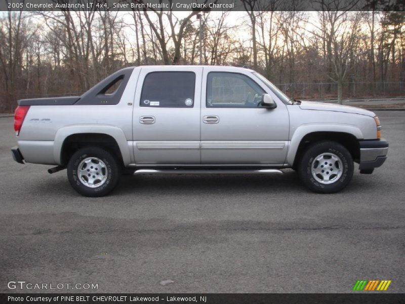Silver Birch Metallic / Gray/Dark Charcoal 2005 Chevrolet Avalanche LT 4x4